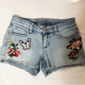 Denim Cut-Off Jean Shorts w/Butterfly Patches & Floral Embroidery Size 1